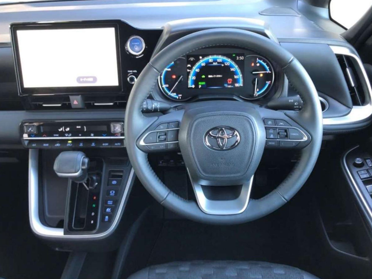 2023 Toyota Voxy