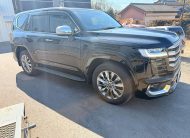 2023 Toyota Land Cruiser ZX